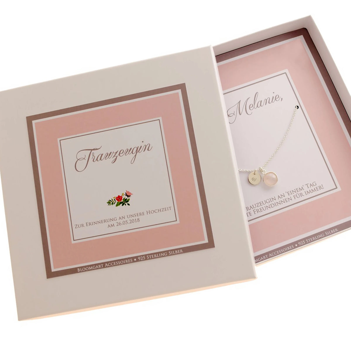 Personalisierte weiß-rosa Geschenkbox als Hochzeitserinnerung für die Trauzeugin.