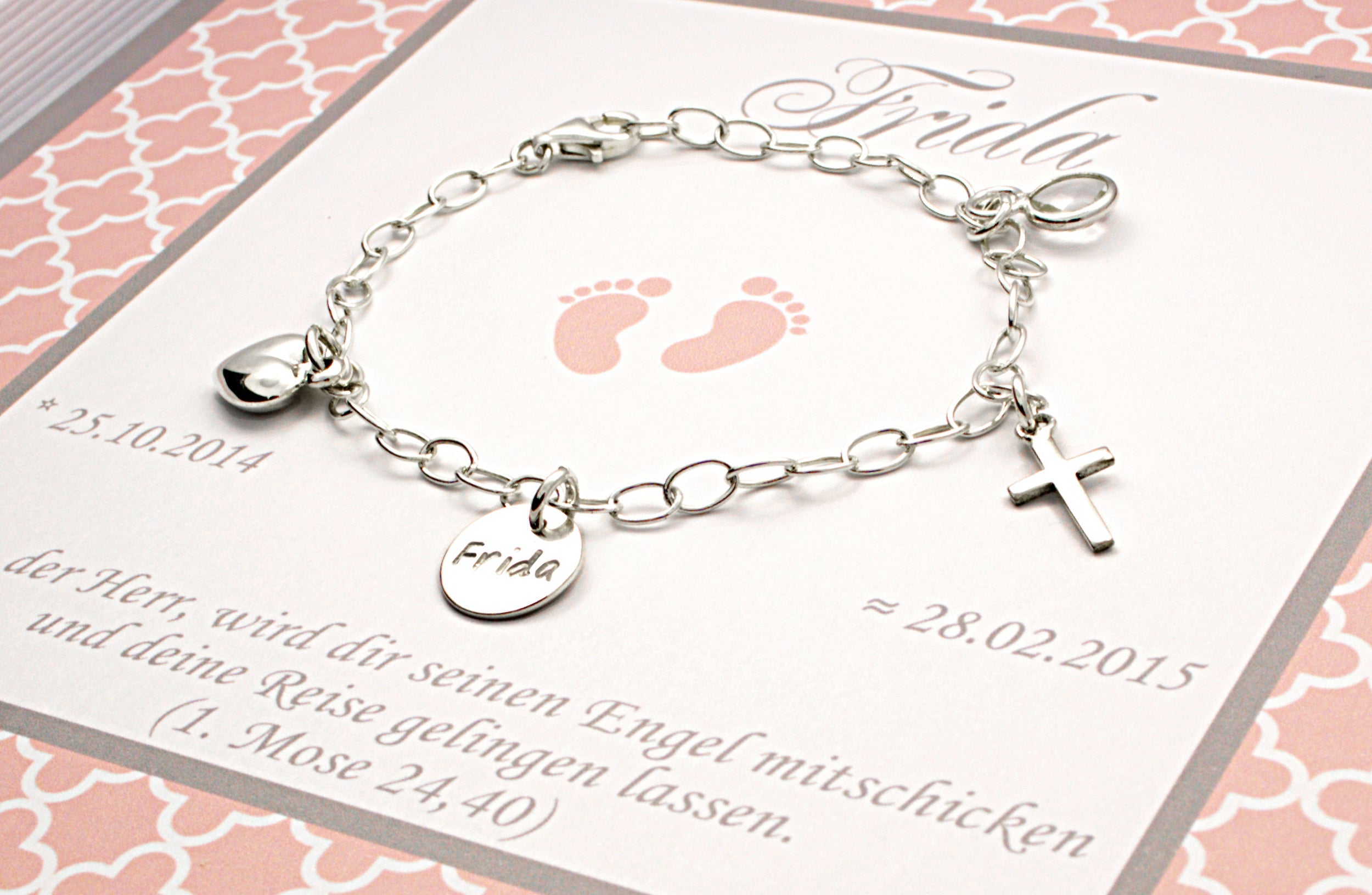 Personalisiertes Taufarmband "Felix" mit Füßchen Gravur & Geburtsstein