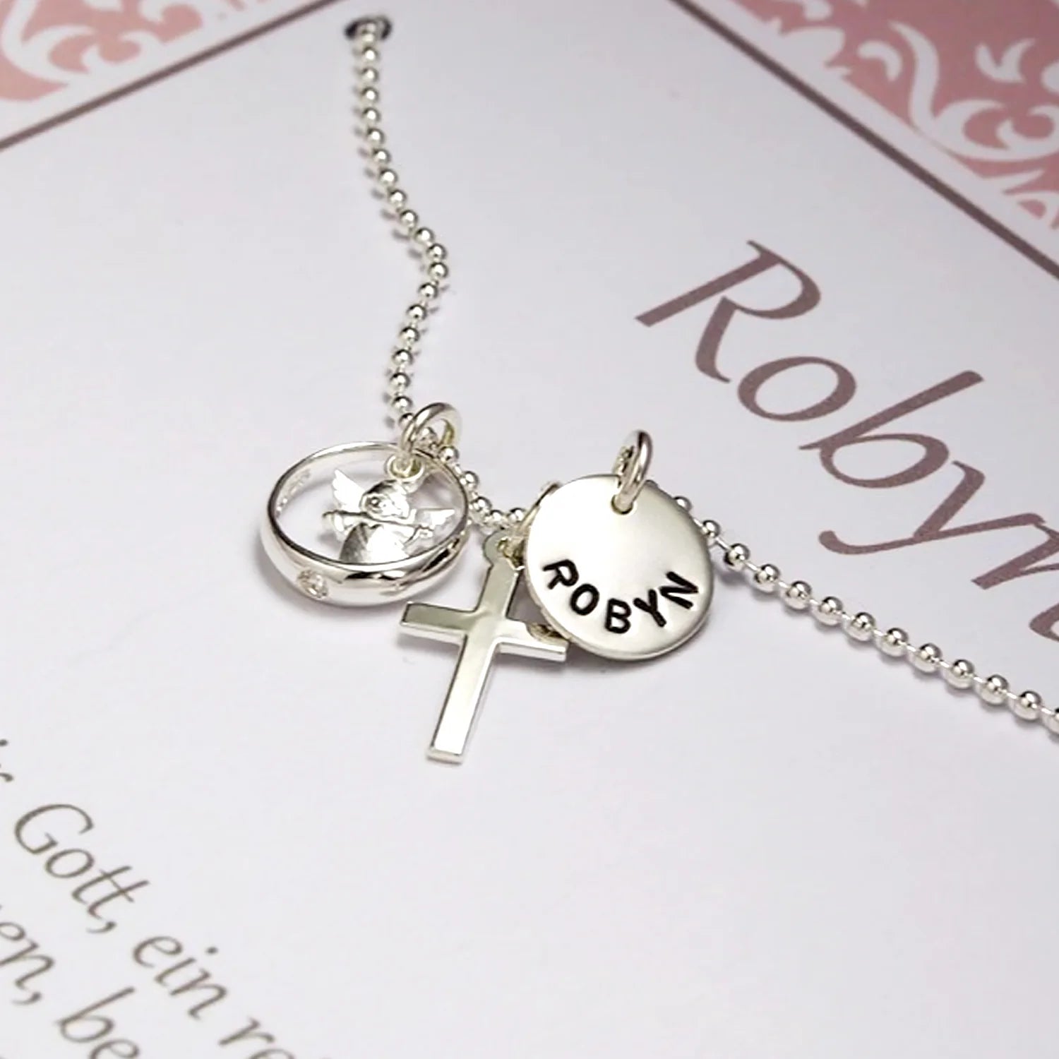 Variation: Taufkette für Mädchen mit Schutzengel Taufring Kreuz handgestempelter Namensanhänger