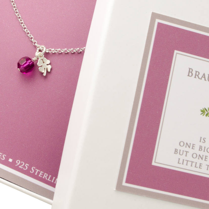 Filigrane Silberkette mit vierblättrigem Kleeblatt Anhänger als Glücksbringer