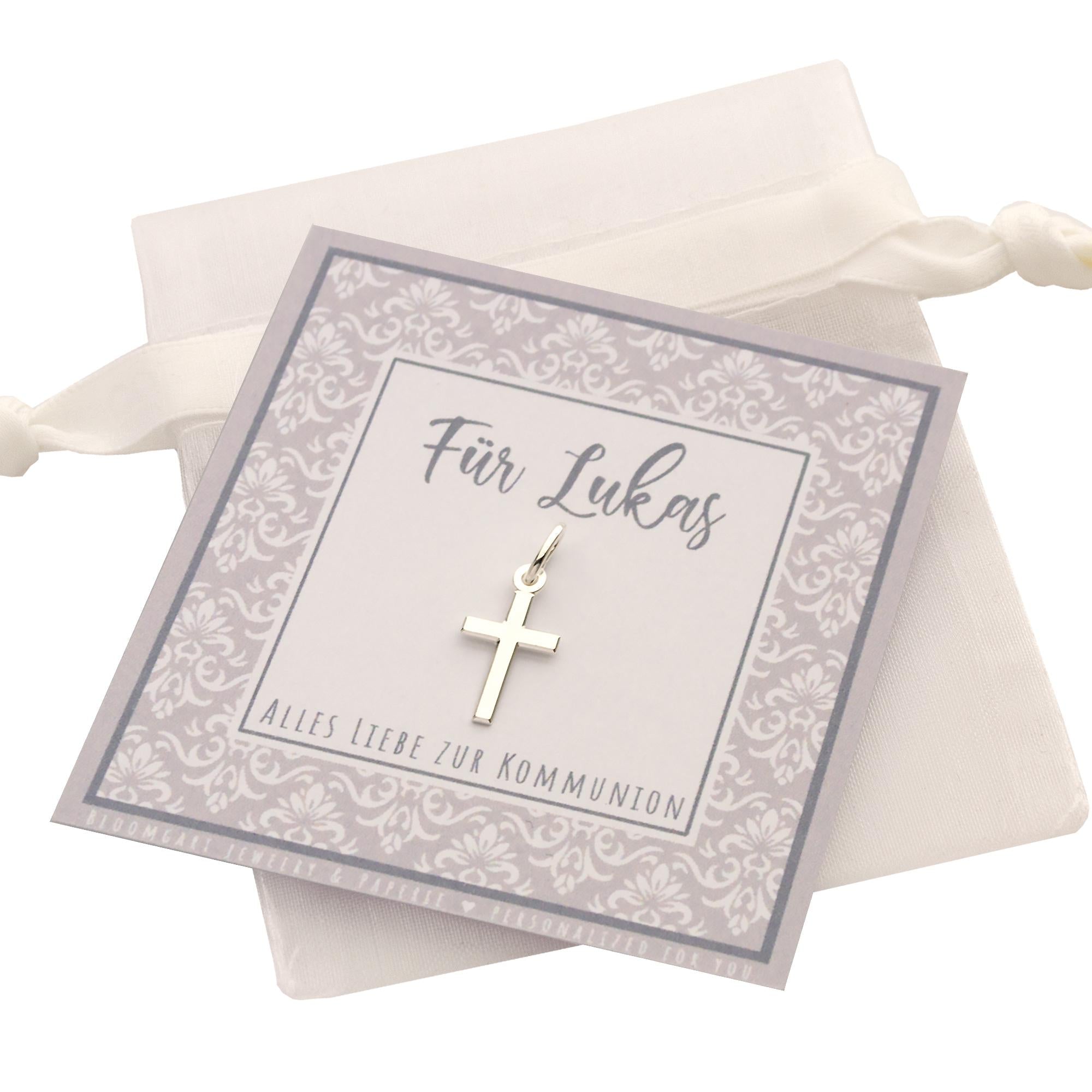 Silberner Kreuz-Anhänger an einer Öse aus 925 Sterling Silber als kleines Geschenk zur Kommunion für Jungen.