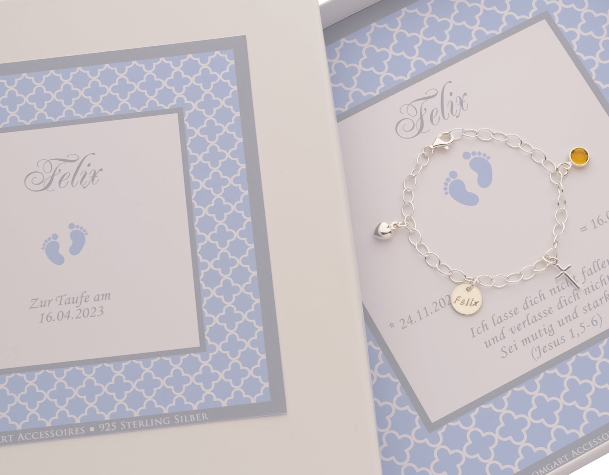 Edle, personalisierte Geschenkbox mit hellblauem Ornamentmuster, hier für 'Felix' mit Bettelarmband aus 925 Silber innenliegend.