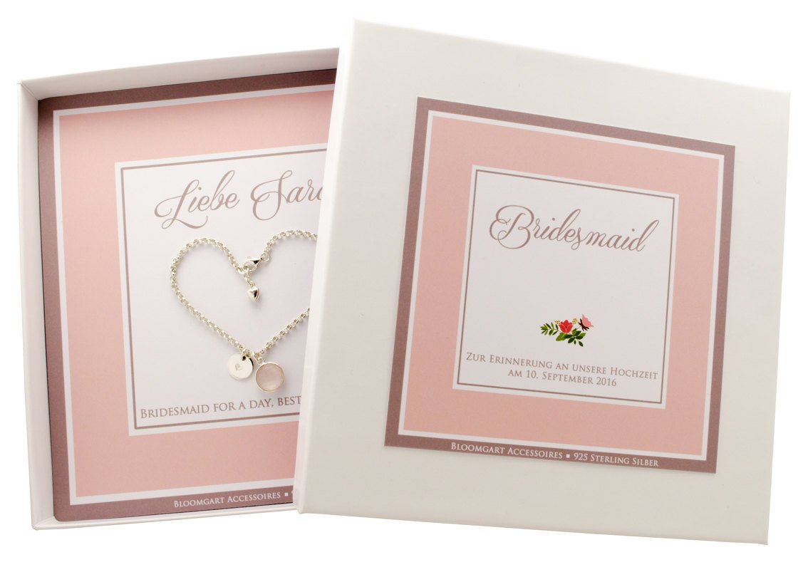 Persoenliches Hochzeitsgeschenk für die Trauzeugin in rosa-weißer Geschenkbox mit Silberarmband.