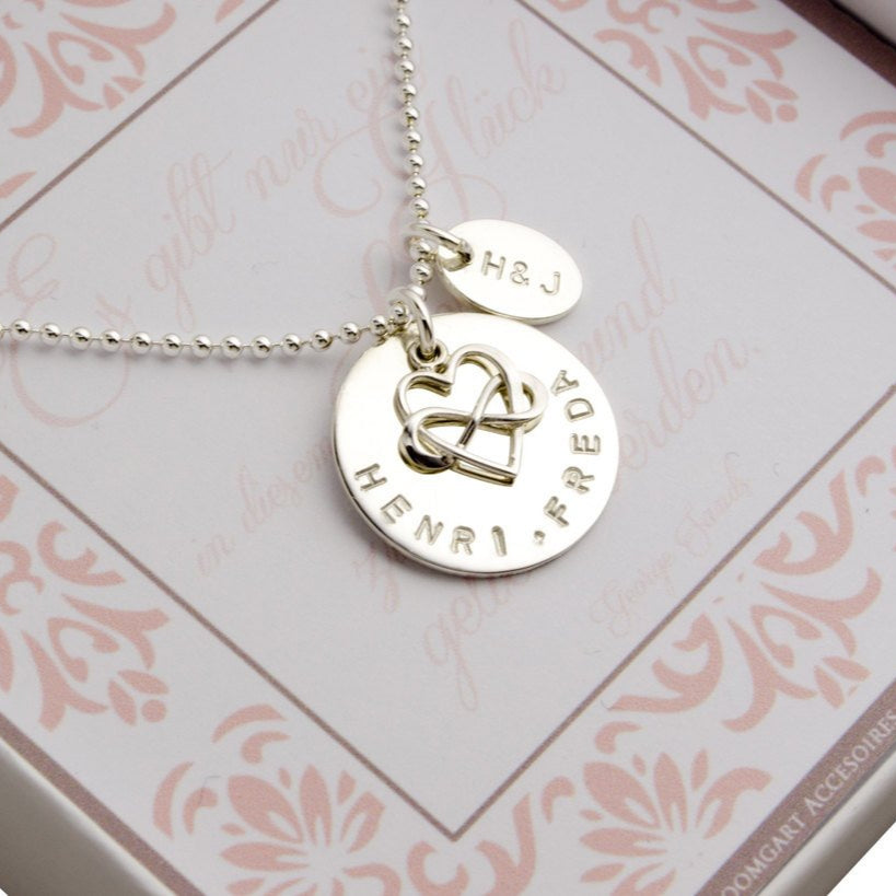 Namenskette INFINITY HEART aus 925 Sterling Silber Kette mit Gravur persönlicher Schmuck Geschenke für sie Weihnachten Muttertagsgeschenk