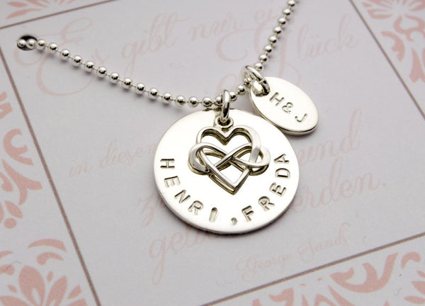 Namenskette INFINITY HEART aus 925 Sterling Silber Kette mit Gravur persönlicher Schmuck Geschenke für sie Weihnachten Muttertagsgeschenk