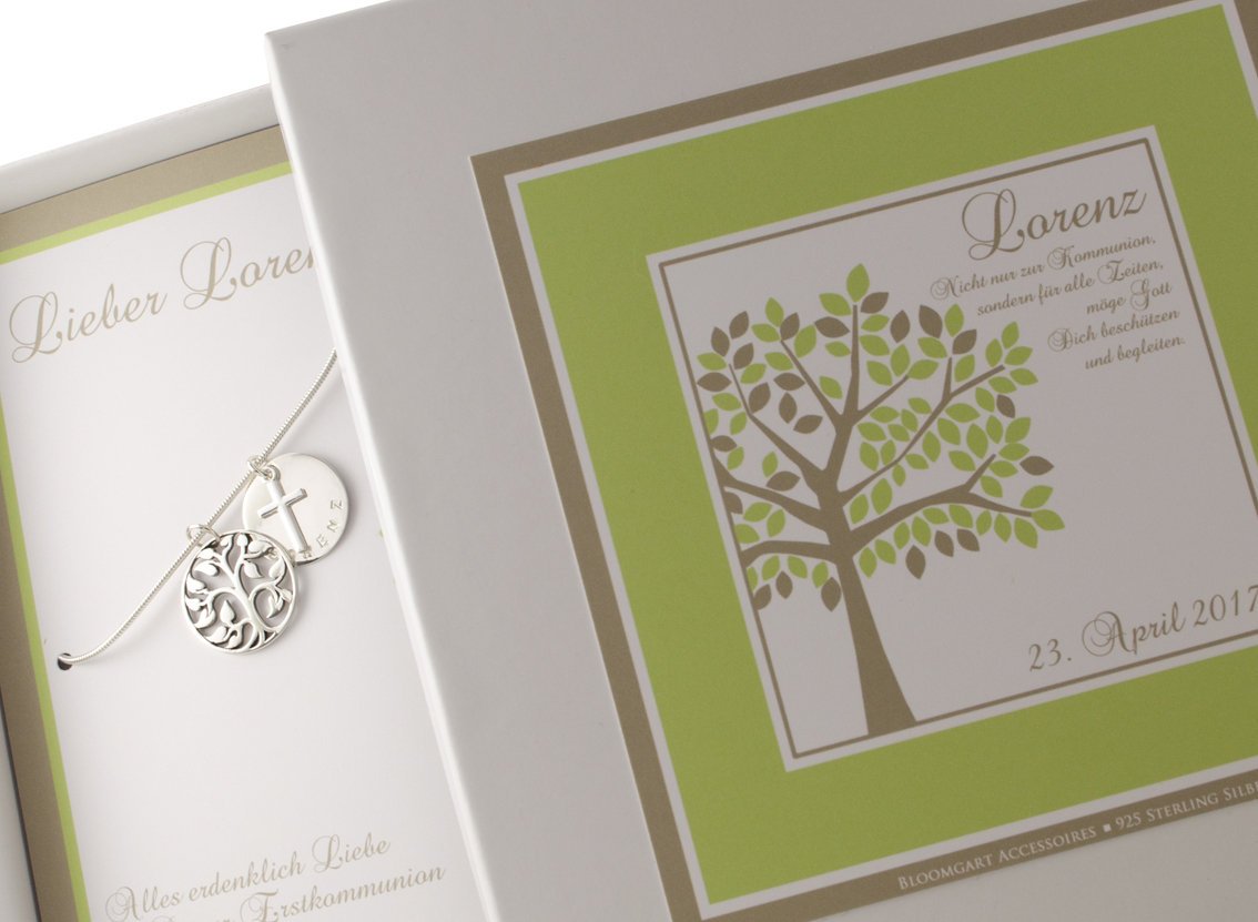 Silberkette mit Lebensbaum, Kreuz, Namenstaler in einer wunderschön bedruckten Geschenkbox mit stilisiertem Lebensbaum in grün-Tönen, personalisiert für Lorenz.