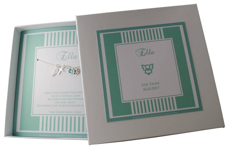 Personalisierte Schutzengel-Taufkette aus 925 Silber für 'Ella' mit Engelsflügel, Kreuz und Initialen-Gravur. Inklusive Geschenkbox mit Taufdatum und persönlichem Spruch von der Patin. Von Bloomgart.